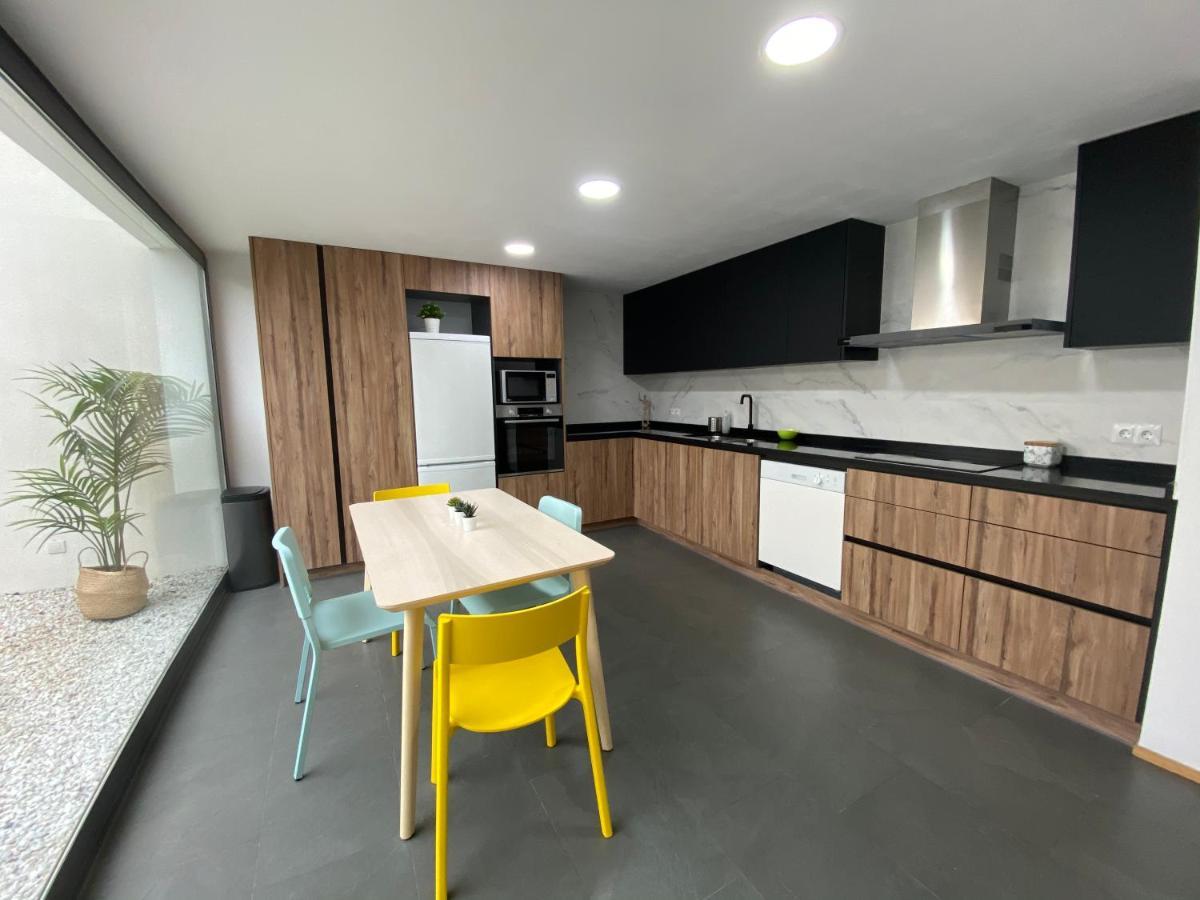 Modern Villa With Private Pool/ 400M To The Beach 格拉德卡斯特利翁 外观 照片