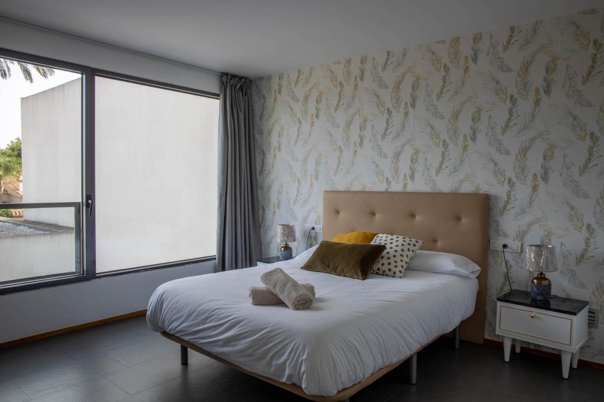 Modern Villa With Private Pool/ 400M To The Beach 格拉德卡斯特利翁 外观 照片
