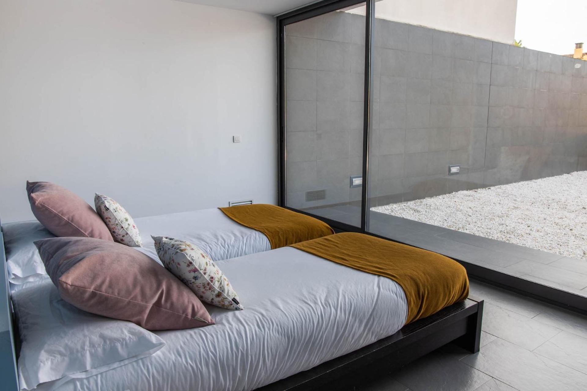 Modern Villa With Private Pool/ 400M To The Beach 格拉德卡斯特利翁 外观 照片